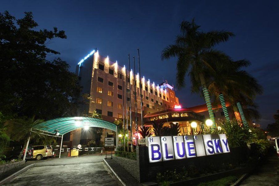 Blue Sky Hotel Balikpapan Balikpapan  Exterior photo